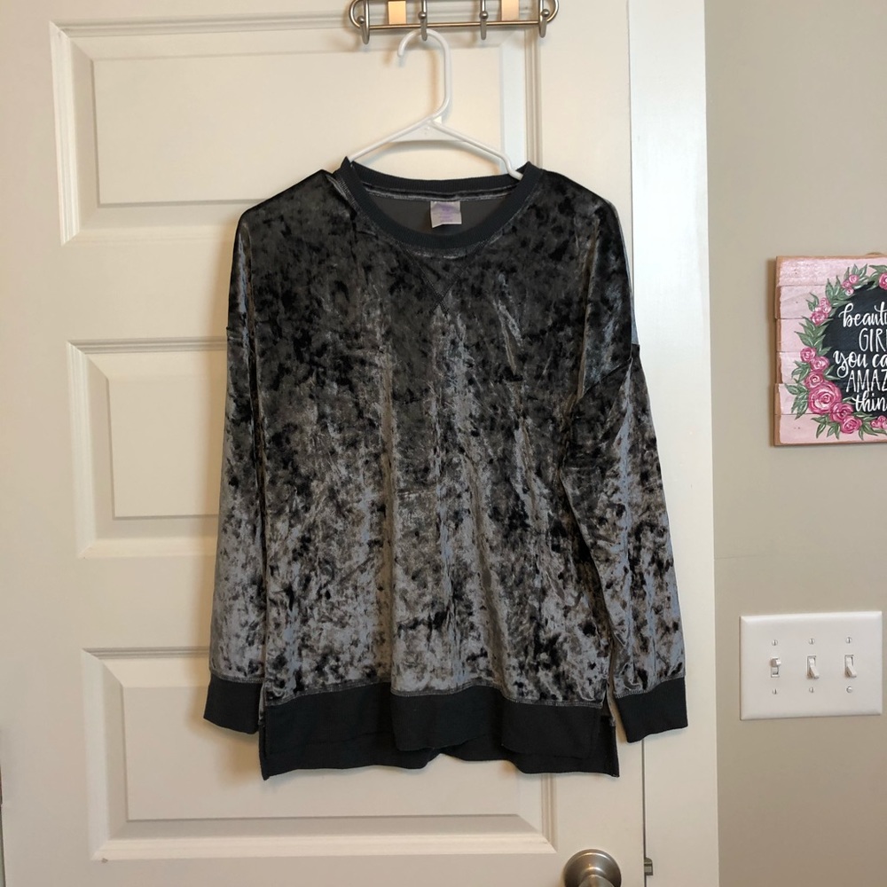 Crushed velvet top